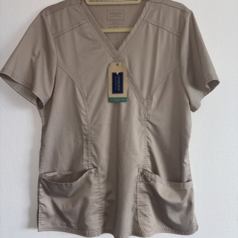 Cherokee Revolution Khaki Core V Neck Medical Uniform Scrub Top Size M NEW